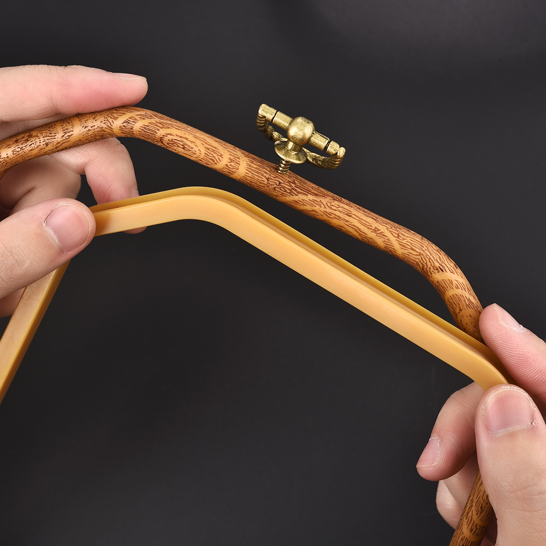 Imitated Wood Round,Oval Diffe - Embroidery Hoop Kit 评论和价格